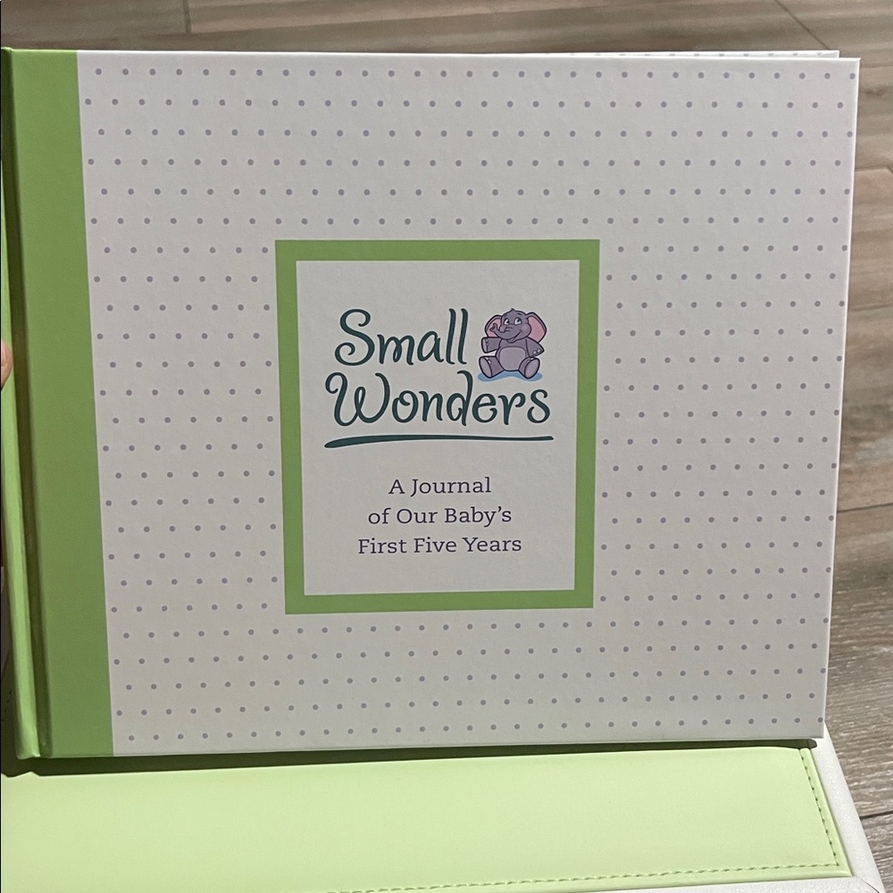 Small Wonders Light Green Baby Storage Box - Picture 8 of 8